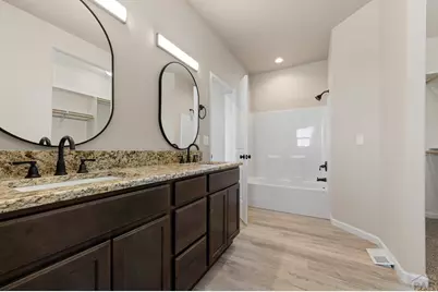 4631 Colorado Blvd, Colorado City, CO 81019 - Photo 21