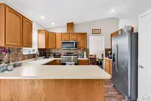 927 N Purcell Blvd, Pueblo West, CO 81007 - Photo 13