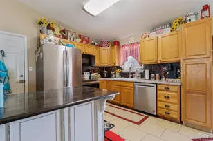 208 S Dacona Dr, Pueblo West, CO 81007 - Photo 7