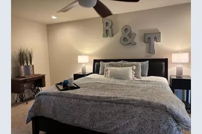 5114 Lynn Meadows Dr, Pueblo, CO 81005 - Photo 7