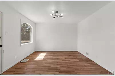 616 E Routt Ave, Pueblo, CO 81004 - Photo 9