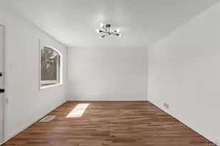 616 E Routt Ave, Pueblo, CO 81004 - Photo 9