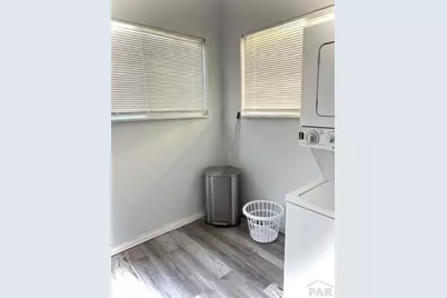 515 W 11th St, Pueblo, CO 81003 - Photo 3