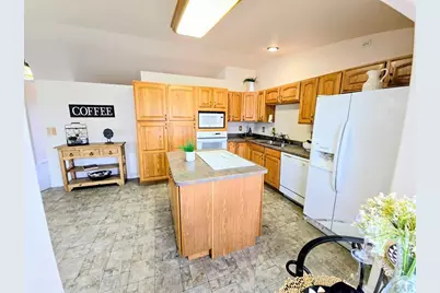2149 Teal Court, Pueblo, CO 81008 - Photo 11