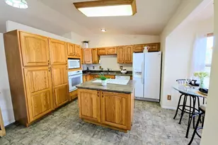 2149 Teal Ct, Pueblo, CO 81008 - Photo 15