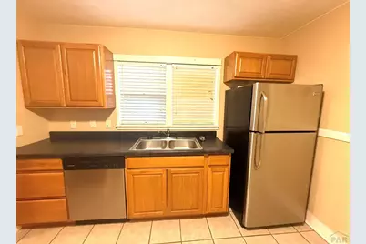 2137 Cedar St, Pueblo, CO 81004 - Photo 7