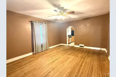 2137 Cedar St, Pueblo, CO 81004 - Photo 5