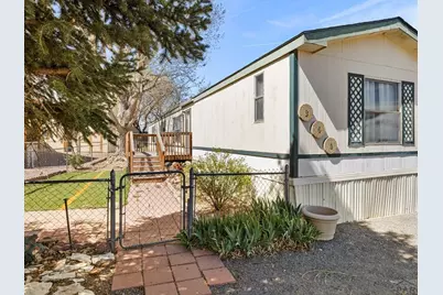 360 E Byrd Dr, Pueblo West, CO 81007 - Photo 17
