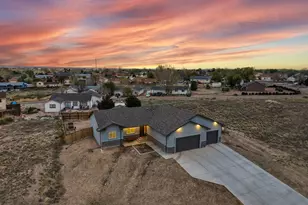 171 W Legend Dr, Pueblo West, CO 81007 - Photo 7