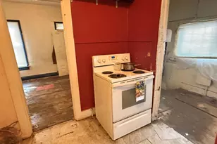 409 W 27th St, Pueblo, CO 81003 - Photo 9