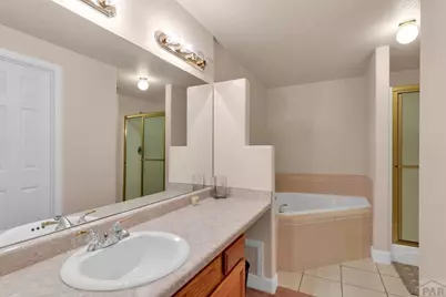 8 Pasadena Dr, Pueblo, CO 81005 - Photo 23