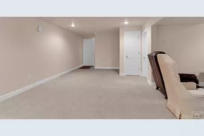 8 Pasadena Dr, Pueblo, CO 81005 - Photo 23