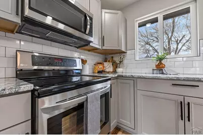 2537 Camelot, Colorado Springs, CO 80904 - Photo 7