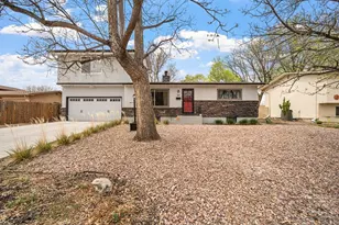 25 Fordham Cir, Pueblo, CO 81005 - Photo 1