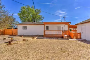 1121 Catalpa St, Pueblo, CO 81001 - Photo 33