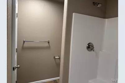 6025 Harper Ln, Pueblo, CO 81008 - Photo 17
