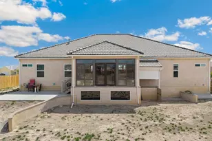 1073 W El Esperante Dr, Pueblo West, CO 81007 - Photo 41