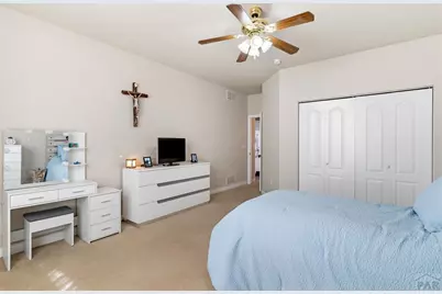 1073 W El Esperante Dr, Pueblo West, CO 81007 - Photo 29