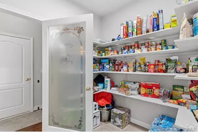 1073 W El Esperante Dr, Pueblo West, CO 81007 - Photo 17