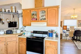 4649 Huajatolla Dr, Colorado City, CO 81019 - Photo 7