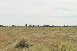 716 N Mapleleaf Dr, Pueblo West, CO 81007 - Photo 1