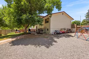 6 Aldrin Ct, Pueblo, CO 81001 - Photo 31