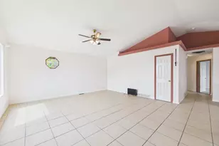 1613 E 19th St, Pueblo, CO 81001 - Photo 7