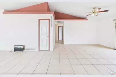 1613 E 19th St, Pueblo, CO 81001 - Photo 11