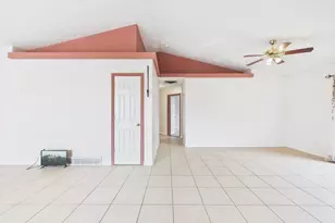 1613 E 19th St, Pueblo, CO 81001 - Photo 11