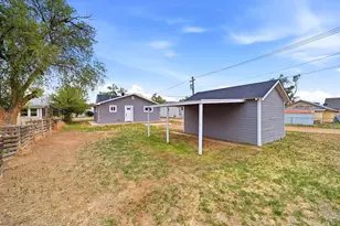 433 Grove Ave, Las Animas, CO 81054 - Photo 75