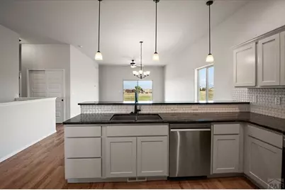 550 E Chaunsey Dr, Pueblo West, CO 81007 - Photo 9