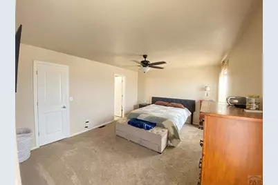 1808 Kingfisher Ln, Pueblo, CO 81008 - Photo 9
