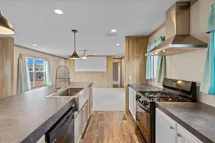 1095 Western Dr, Colorado Springs, CO 80915 - Photo 21