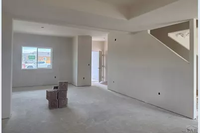 6100 Harper Ln, Pueblo, CO 81008 - Photo 7