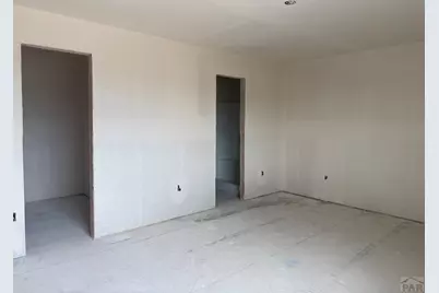 6100 Harper Ln, Pueblo, CO 81008 - Photo 5