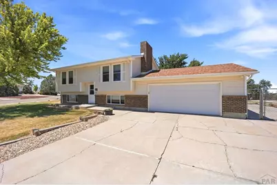 1722 Lincoln Ave, La Junta, CO 81050 - Photo 5