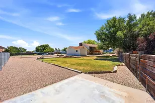 1722 Lincoln Ave, La Junta, CO 81050 - Photo 61