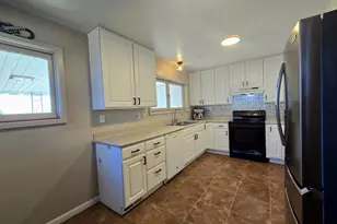 806 Colorado Ave, La Junta, CO 81050 - Photo 5