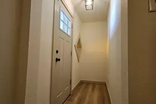 1138 Pine St, Pueblo, CO 81004 - Photo 5