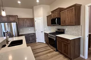 860 S Mcculloch Ct, Pueblo West, CO 81007 - Photo 5