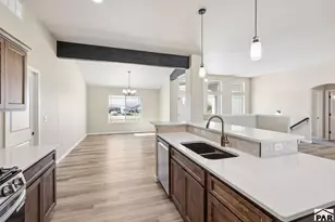 860 S Mcculloch Ct, Pueblo West, CO 81007 - Photo 7