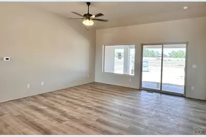 860 S McCulloch Ct, Pueblo West, CO 81007 - Photo 7