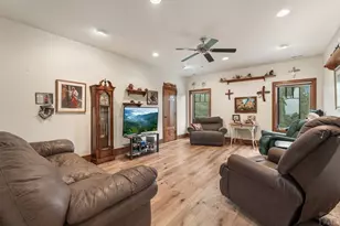 8716 National Forest Dr, Beulah, CO 81023 - Photo 29