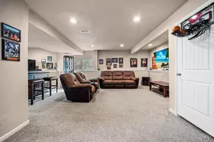 221 E Palmer Lake Dr, Pueblo West, CO 81007 - Photo 23
