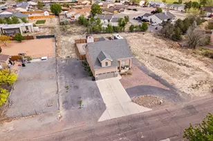 221 E Palmer Lake Dr, Pueblo West, CO 81007 - Photo 39