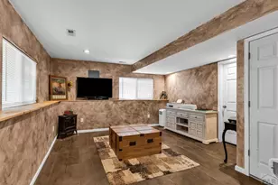 679 S Bow Mar Dr, Pueblo West, CO 81007 - Photo 21