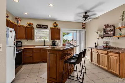 679 S Bow Mar Dr, Pueblo West, CO 81007 - Photo 7