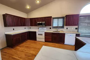 1634 Weatherby Ln, Pueblo, CO 81008 - Photo 3