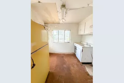 902 Santa Fe Ave, La Junta, CO 81050 - Photo 27