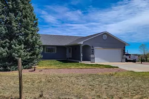 1230 Moore Dr, Florence, CO 81226 - Photo 3